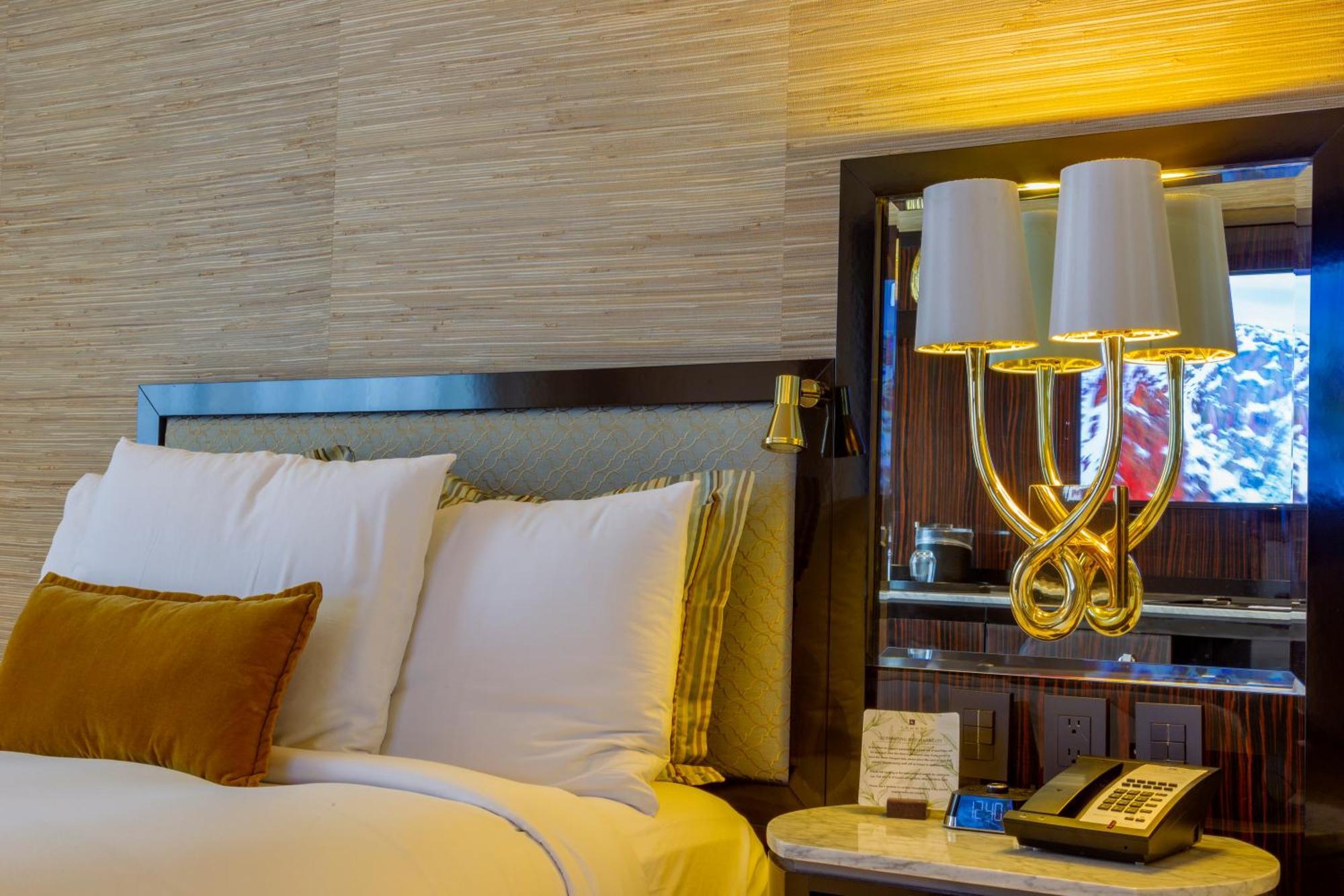 Premium 1 King Bed