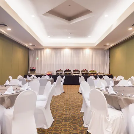 Holiday Inn Tijuana Zona Rio By Ihg-2